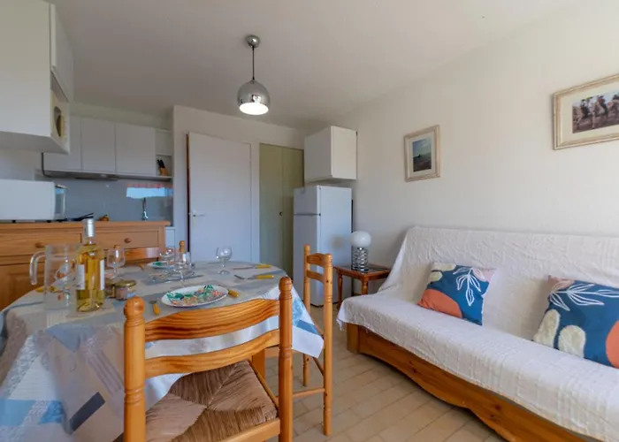 Amigos-9 By Interhome Le Grau-du-Roi